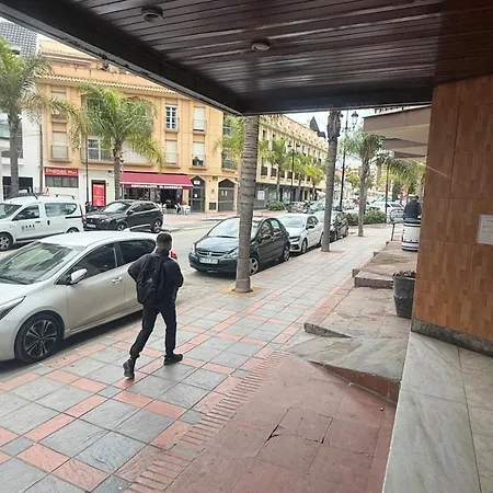 Modern In The Heart Of Fuengirola, 2 Min To The Lägenhet